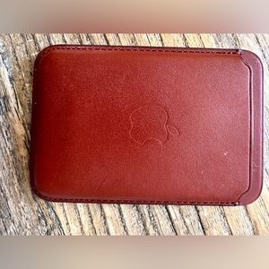 Apple MagSafe Wallet chestnut brown